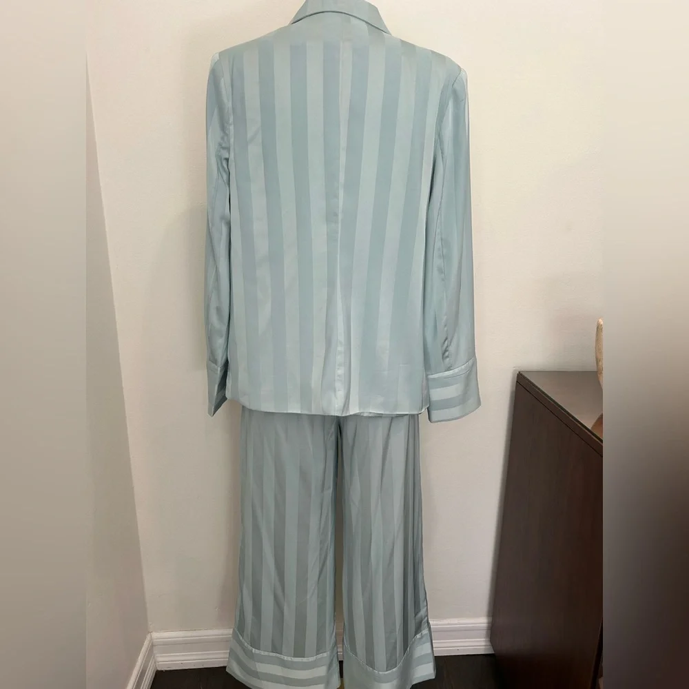 VERA & LUCY - Mint Striped Silky Trouser & Blazer Suit Size S - Picture 2 of 16